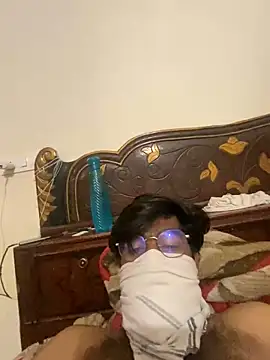 Goravdesiland online show from March 2026 06:33:01 PM