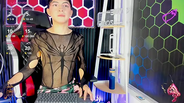 Cristopher Wild online show from April 2026 08:15:02 PM