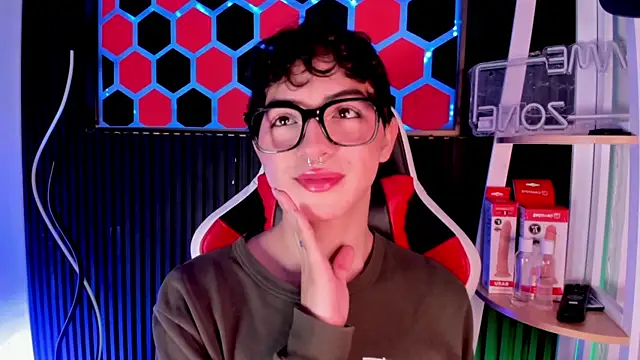 Cristopher Wild online show from April 2026 05:52:01 PM