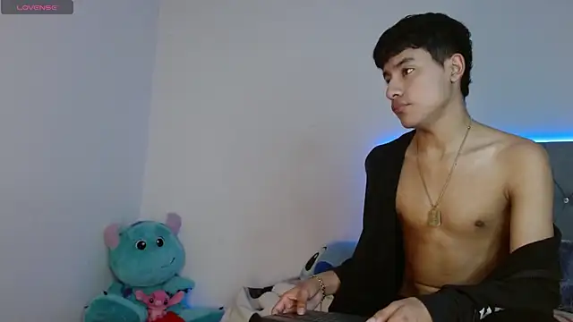Sebas fire4 online show from April 2026 11:42:01 PM