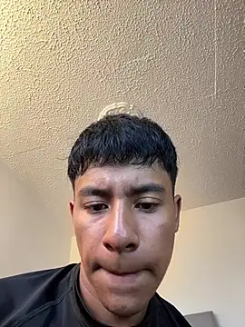Snapshot of Sebas_fire4 chatting on July 2026 10:33:01 PM Sebas fire4 online show from July 2026 10:33:01 PM