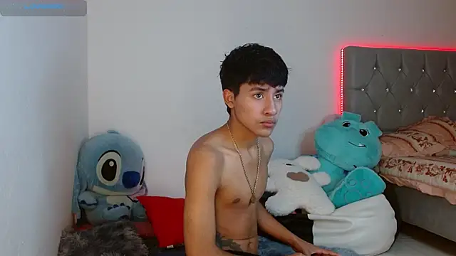 Sebas fire4 online show from April 2026 09:21:01 PM