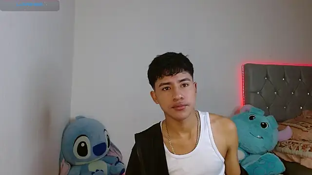 Sebas fire4 online show from April 2026 06:03:02 PM