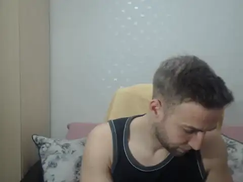 Snapshot of BlondEagleMuscle chatting on March 2026 09:18:02 PM BlondEagleMuscle online show from March 2026 09:18:02 PM