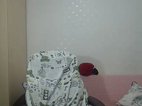 Snapshot of BlondEagleMuscle chatting on April 2026 09:22:01 PM BlondEagleMuscle online show from April 2026 09:22:01 PM