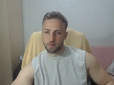 BlondEagleMuscle online show from May 2026 05:54:02 PM