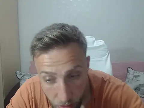 BlondEagleMuscle online show from May 2026 06:45:01 PM