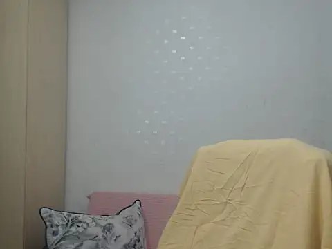 Snapshot of BlondEagleMuscle chatting on March 2026 09:38:02 PM BlondEagleMuscle online show from March 2026 09:38:02 PM