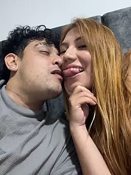 Lia Sterling online show from April 2026 03:30:01 AM