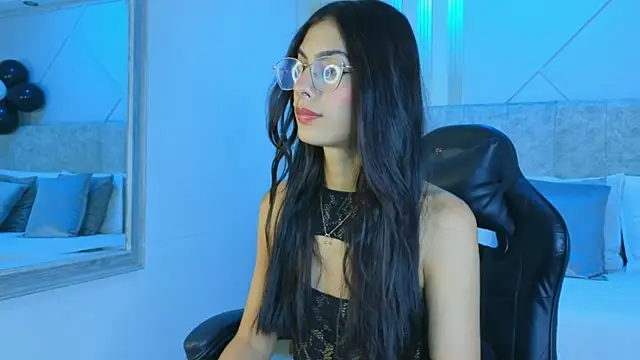 j belle  online show from March 2026 02:43:01 PM