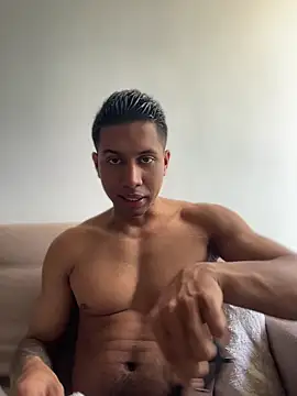 Paulcreewx online show from April 2026 05:06:02 PM