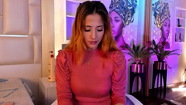 ZoeTaylorl online show from April 2026 11:01:01 AM