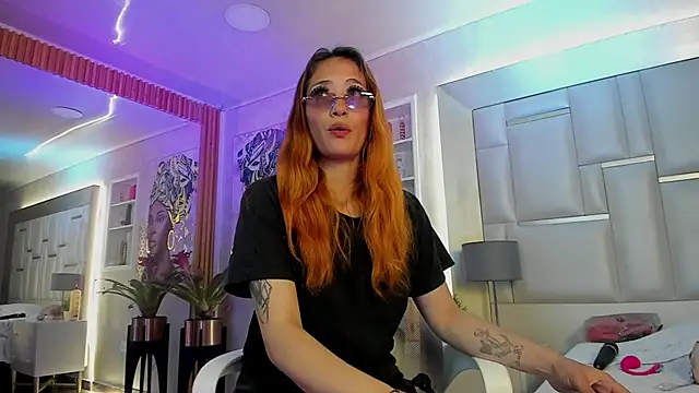 ZoeTaylorl online show from March 2026 01:01:01 PM