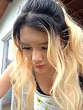 EliseColeman online show from April 2026 07:42:01 PM