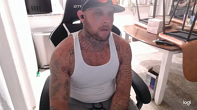 SecretsNextDoor online show from April 2026 09:12:01 AM