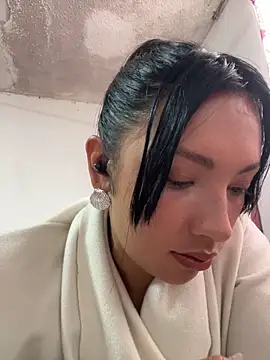 Marianaxc online show from April 2026 02:54:01 PM