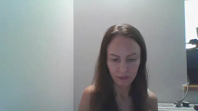 Snapshot of AnnaTight chatting on July 2026 08:11:01 AM AnnaTight online show from July 2026 08:11:01 AM