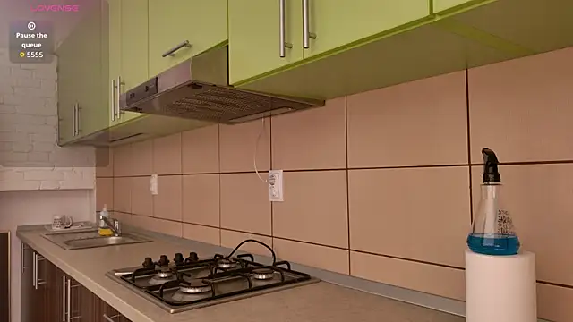 AshleyVance online show from April 2026 08:21:01 PM