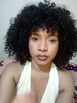 Snapshot of Larita_curly chatting on July 2026 11:16:01 PM Larita curly online show from July 2026 11:16:01 PM