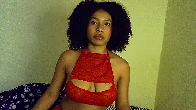 Larita curly online show from April 2026 10:05:02 PM