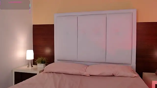 Catalinaa01 online show from March 2026 03:38:01 AM