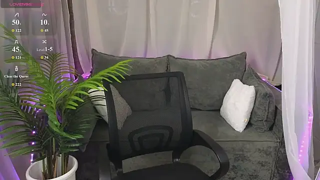  amymoore  online show from July 2026 01:28:01 AM