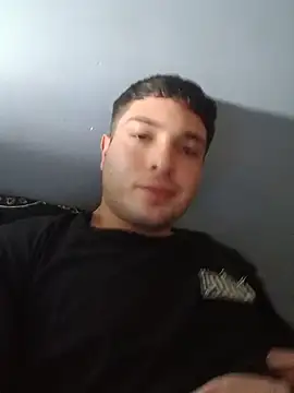 Snapshot of KEVINN022 chatting on June 2026 05:34:01 AM KEVINN022 online show from June 2026 05:34:01 AM