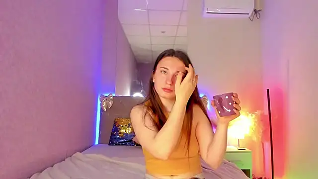 JosephineRows online show from March 2026 01:47:01 PM