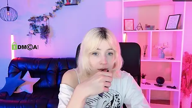  sabrina moore online show from June 2026 08:20:02 AM