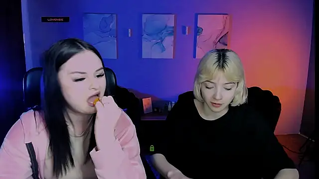  sabrina moore online show from April 2026 08:53:02 AM