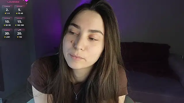 Evelinochka online show from April 2026 08:20:02 PM