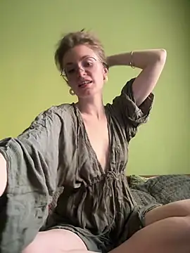 Hii Adel online show from March 2026 02:39:01 PM