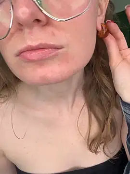 Hii Adel online show from March 2026 05:47:02 PM