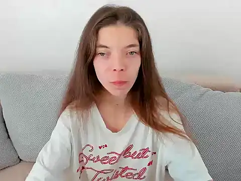 LikaAeiston1 online show from March 2026 05:45:01 AM