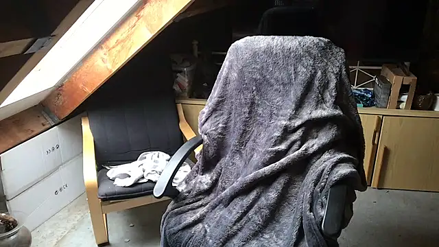 Densco1984 online show from March 2026 10:53:02 AM