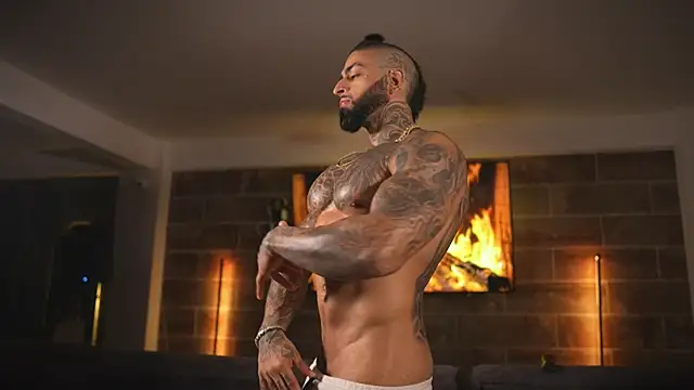 Snapshot of Eros_Dark_ chatting on April 2026 03:55:01 AM Eros Dark online show from April 2026 03:55:01 AM