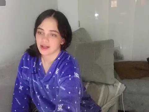 ashely jensen online show from April 2026 03:24:02 AM