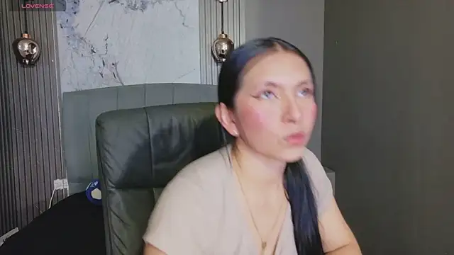 Chloe16  online show from July 2026 11:18:02 PM