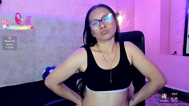 Snapshot of Chloe16_ chatting on May 2026 01:56:01 AM Chloe16 online show from May 2026 01:56:01 AM