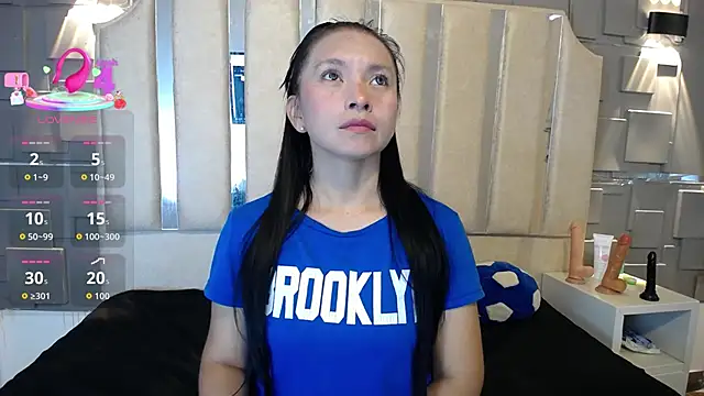 Snapshot of Chloe16_ chatting on May 2026 05:42:01 PM Chloe16 online show from May 2026 05:42:01 PM