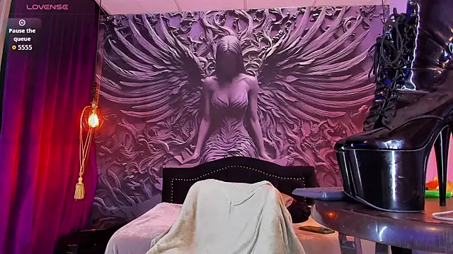 tall sweetie online show from March 2026 05:51:02 AM