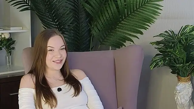 YvonneStrause online show from March 2026 12:52:02 PM