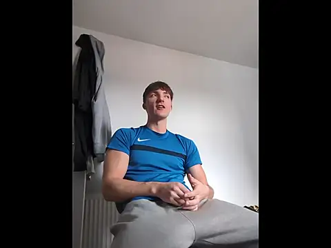 HornyKing2969 online show from April 2026 12:01:02 PM