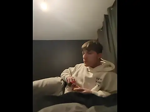 HornyKing2969 online show from April 2026 09:51:01 PM