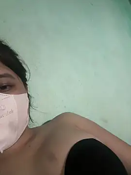 Beautiful roses online show from May 2026 03:32:01 PM