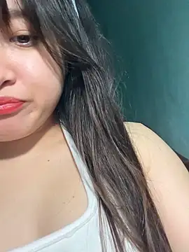 Beautiful roses online show from March 2026 07:56:02 AM