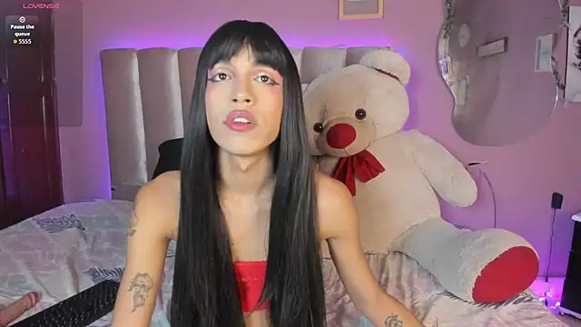 nikkita dragon  online show from March 2026 08:18:01 PM