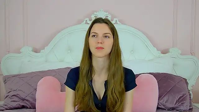 Snapshot of AmaliaLima chatting on June 2026 04:33:02 AM AmaliaLima online show from June 2026 04:33:02 AM