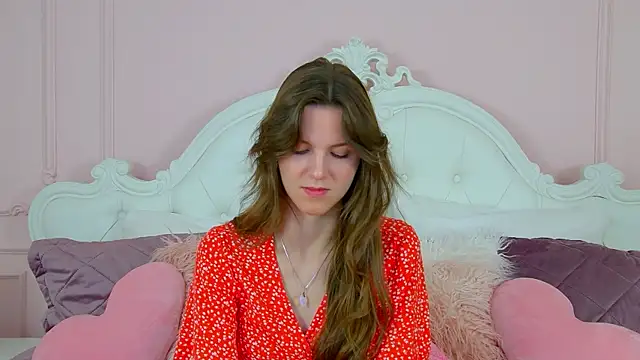 Snapshot of AmaliaLima chatting on July 2026 04:24:02 AM AmaliaLima online show from July 2026 04:24:02 AM