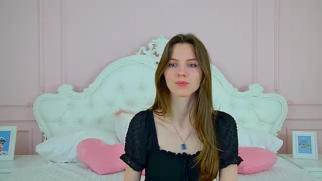 Snapshot of AmaliaLima chatting on May 2026 04:10:01 AM AmaliaLima online show from May 2026 04:10:01 AM